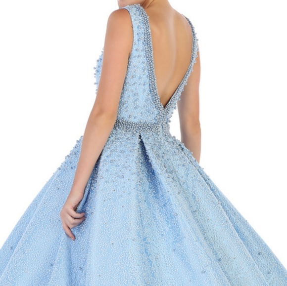 NWT BLUE CHAMPAGNE MAUVE OR WHITE EVENING BALL GOWN WITH BEADS - Picture 4 of 8